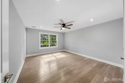 80 Gaywood Avenue, Colonia, NJ 07067 - Photo 15