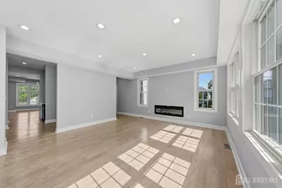 80 Gaywood Avenue, Colonia, NJ 07067 - Photo 7
