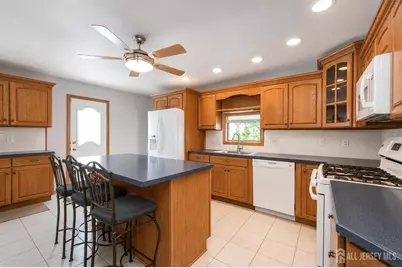 199 Princeton Road, Sayreville, NJ 08859 - Photo 11