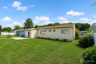 199 Princeton Rd, Sayreville, NJ 08859 - Photo 29