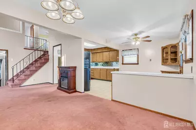 140 Camelot Drive, Port Reading, NJ 07064 - Photo 21