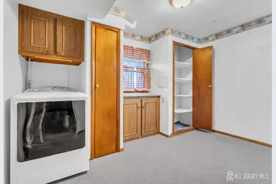 140 Camelot Drive, Port Reading, NJ 07064 - Photo 43