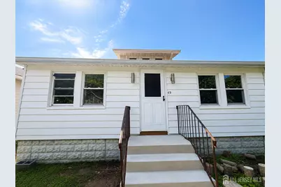49 Lincoln Court, Keansburg, NJ 07735 - Photo 1