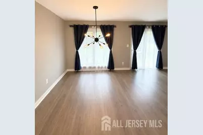 905 Spruce Hills Drive Drive #905, Glen Gardner, NJ 08826 - Photo 5