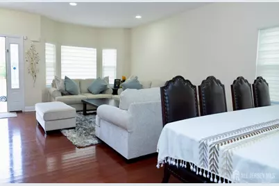 34 4th Street, Port Reading, NJ 07064 - Photo 7