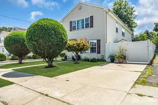 425 Thomas St, Perth Amboy, NJ 08861 - Photo 5