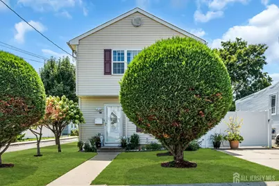 425 Thomas Street, Perth Amboy, NJ 08861 - Photo 1