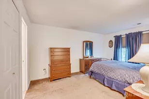 1801 Bayhead Dr, Sayreville, NJ 08859 - Photo 15