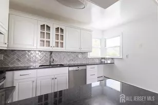 19 Jonquil Cir, Fords, NJ 08863 - Photo 11