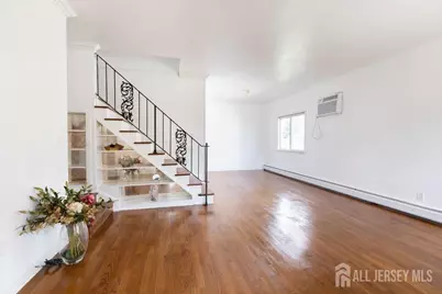 19 Jonquil Circle, Fords, NJ 08863 - Photo 5