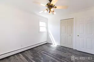 19 Jonquil Cir, Fords, NJ 08863 - Photo 25