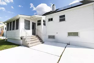 19 Jonquil Cir, Fords, NJ 08863 - Photo 43