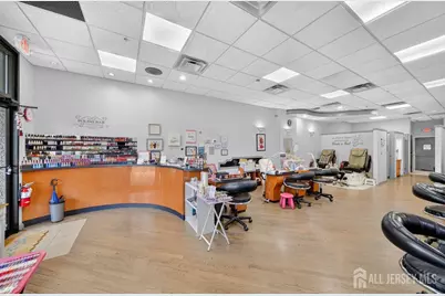 1147 Inman Avenue, Edison, NJ 08820 - Photo 9
