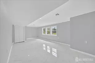 22 Mary Ellen Dr, Edison, NJ 08820 - Photo 81