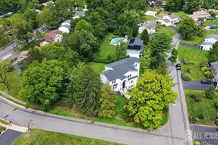 22 Mary Ellen Dr, Edison, NJ 08820 - Photo 11