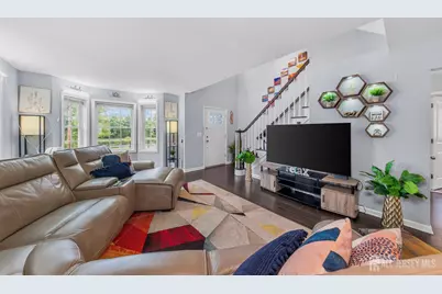 586 Dial Avenue, Piscataway Township, NJ 08854 - Photo 5