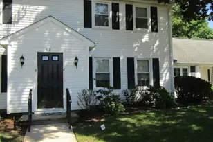 57 Fairfield Ln, Monroe Township, NJ 08831 - Photo 1