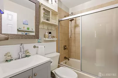 45 W Woodshore, Old Bridge Township, NJ 07735 - Photo 13