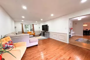24 Poplar Ave, North Brunswick Township, NJ 08902 - Photo 7