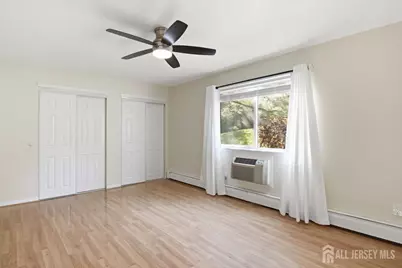 903 Cricket Lane, Woodbridge Township, NJ 07095 - Photo 17