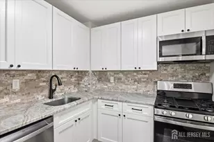 903 Cricket Ln, Woodbridge Township, NJ 07095 - Photo 9