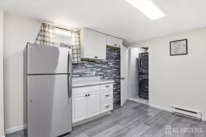 903 Cricket Lane, Woodbridge Township, NJ 07095 - Photo 21