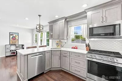 273 Grove Avenue, Metuchen, NJ 08840 - Photo 15