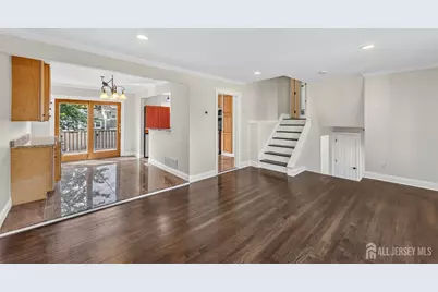 51 Charlotte Street, Carteret, NJ 07008 - Photo 9