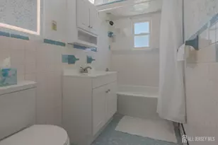 82 Markowitz St, Carteret, NJ 07008 - Photo 23