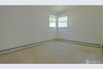 82 Markowitz Street, Carteret, NJ 07008 - Photo 15