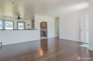 82 Markowitz St, Carteret, NJ 07008 - Photo 7