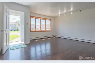 82 Markowitz Street, Carteret, NJ 07008 - Photo 7