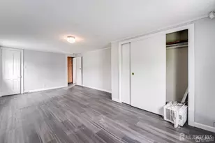 180 Main St, East Brunswick Township, NJ 08816 - Photo 3