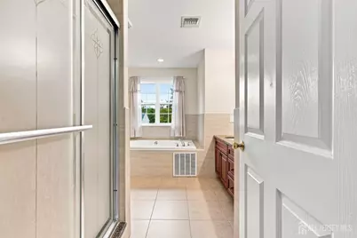 39 Hamilton Avenue, Edison, NJ 08820 - Photo 15