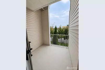 410 Johnstone Street, Perth Amboy, NJ 08861 - Photo 7