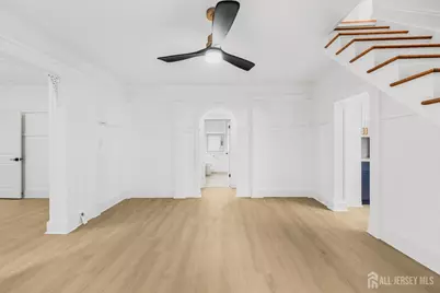 309 S 2nd Avenue S, Highland Park, NJ 08904 - Photo 13