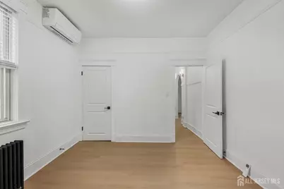 309 S 2nd Avenue S, Highland Park, NJ 08904 - Photo 33
