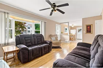114 Kendall Drive, Sayreville, NJ 08859 - Photo 5