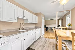 114 Kendall Dr, Sayreville, NJ 08859 - Photo 9