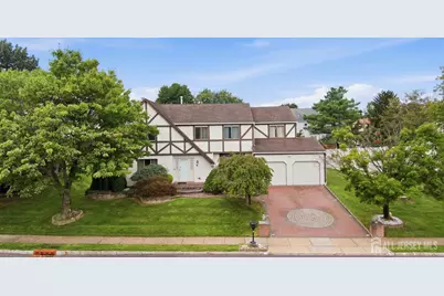 4 Victoria Way, South Brunswick Township, NJ 08824 - Photo 1