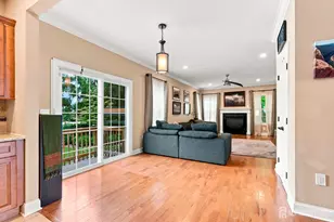 18 Kendall Rd, East Brunswick Township, NJ 08816 - Photo 11