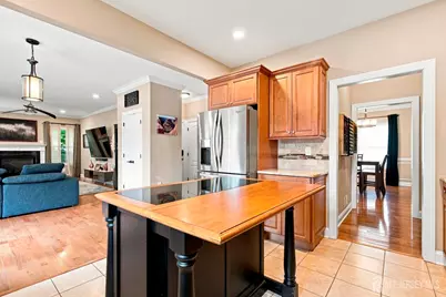 18 Kendall Road, East Brunswick Township, NJ 08816 - Photo 9