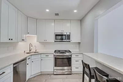 50 Central Square Park, Metuchen, NJ 08840 - Photo 11