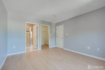 50 Central Square Park, Metuchen, NJ 08840 - Photo 19