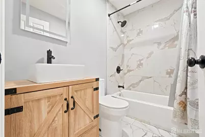 30 Linden Street, Fords, NJ 08863 - Photo 5