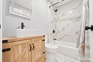 30 Linden St, Fords, NJ 08863 - Photo 5