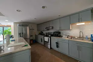1874 Pelham Pkwy S, Bronx, NY 10461 - Photo 25