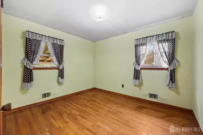 64 Berkley Avenue, Colonia, NJ 07067 - Photo 9