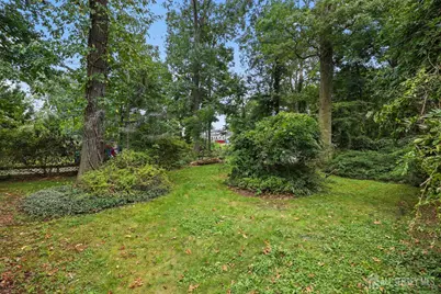 64 Berkley Avenue, Colonia, NJ 07067 - Photo 21
