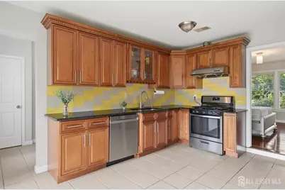 20 Franklin Drive, Plainsboro Township, NJ 08536 - Photo 11